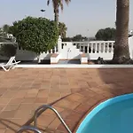 Nyaraló Casa Anna. Pool And Next To The *