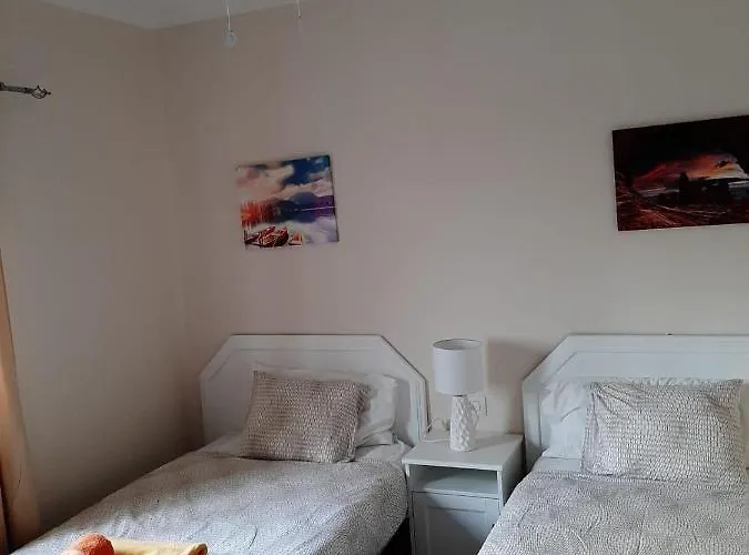 Casa Anna. Pool And Next To The بيت للعطل