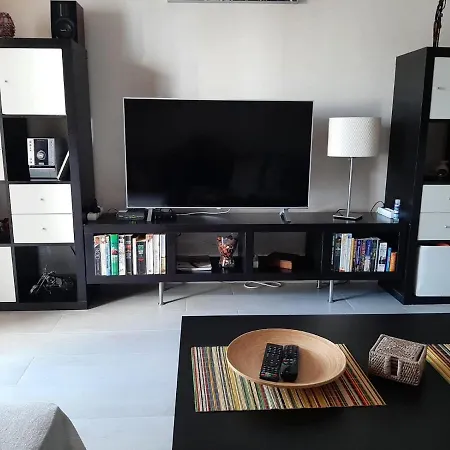 Casa Anna. Pool And Next To The Feriehus *