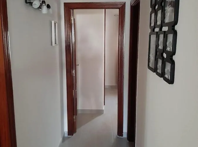 Casa Anna. Pool And Next To The Feriehus