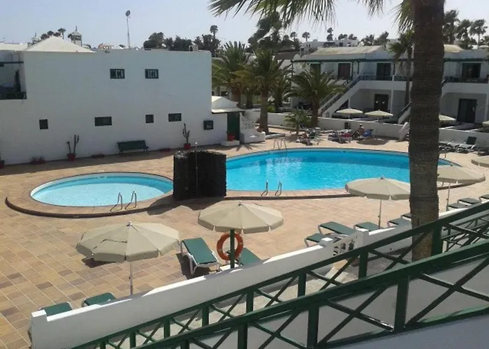 Dom wakacyjny Casa Anna. Pool And Next To The *